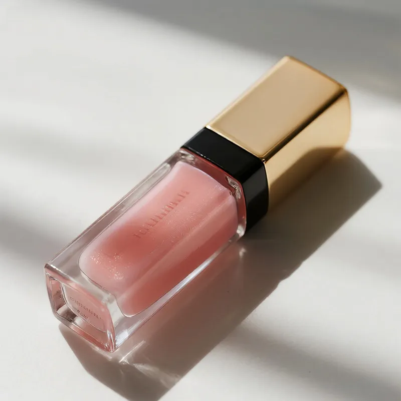 Çin'de dudak parlatıcı malzemeleri